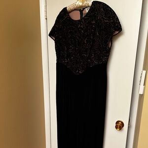 Size 18 Black Velvet Formal Gown